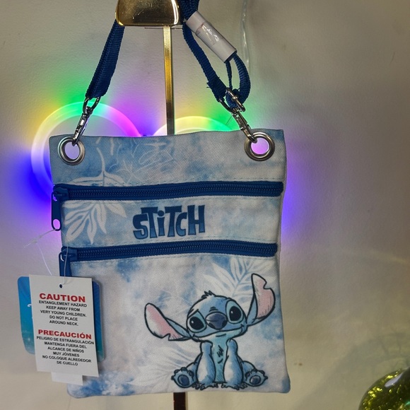 NWT - Disney Stitch Blue Passport Crossbody. - Picture 1 of 3